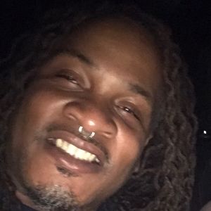 Meet your Posher, Derek